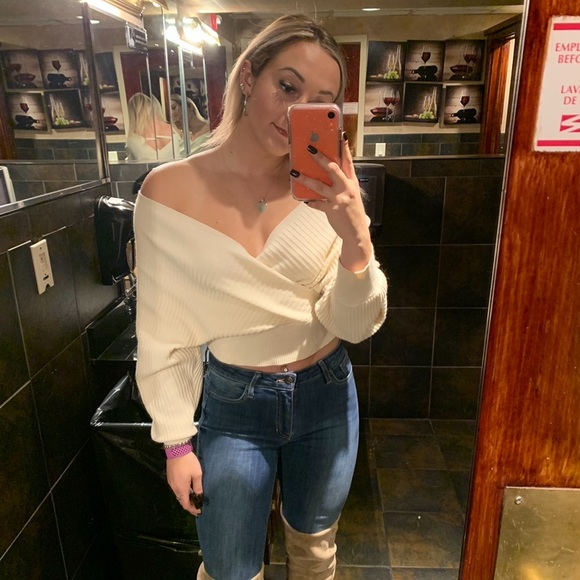 Olive Scent Sweaters - CREAM OFF-SHOULDER SWEATER